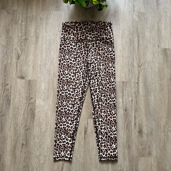 Women’s Cheetah Print Animal Print Leggings size L - Picture 1 of 6